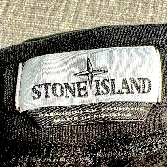 Stone Island tappered logo appliqué cotton sweatpants - Picture 5 of 8